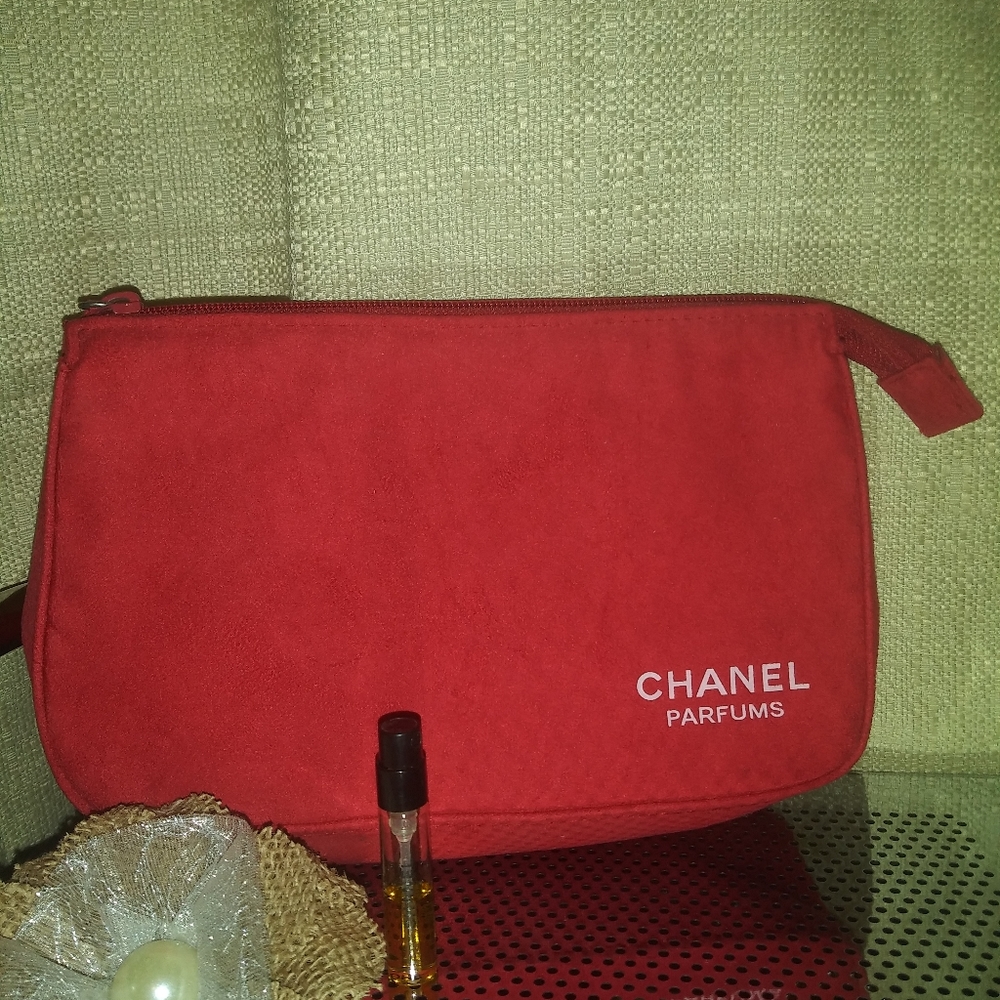 CHANEL COSMETIC CASE
